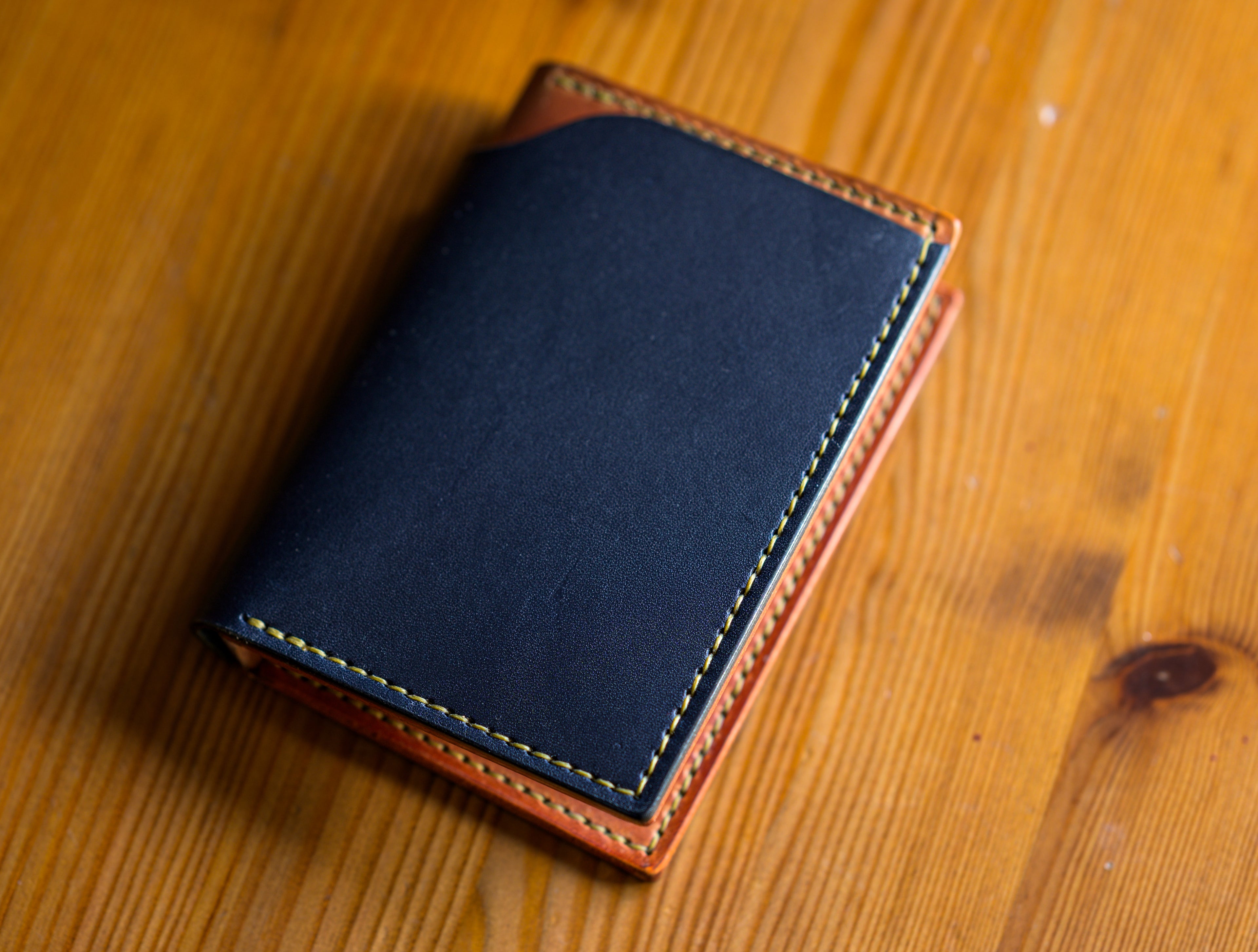 Dillinger Wallet V2 in Navi