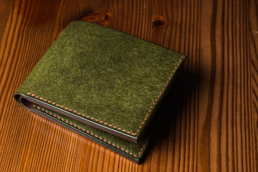 Classic billfold wallet in Pueblo leather