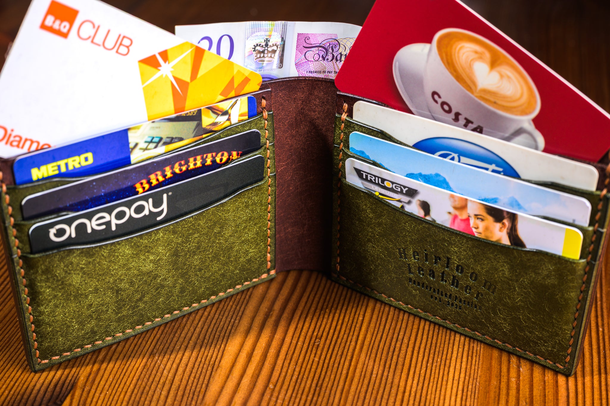 Classic billfold wallet in Pueblo leather