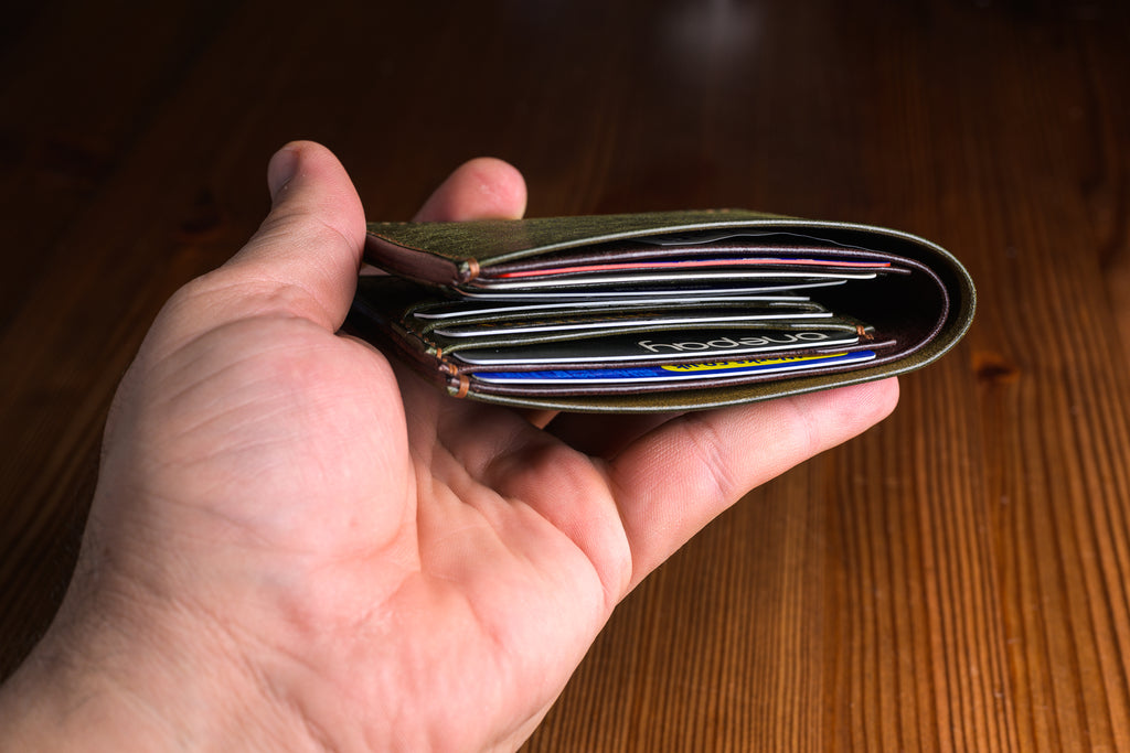 Classic billfold wallet in Pueblo leather