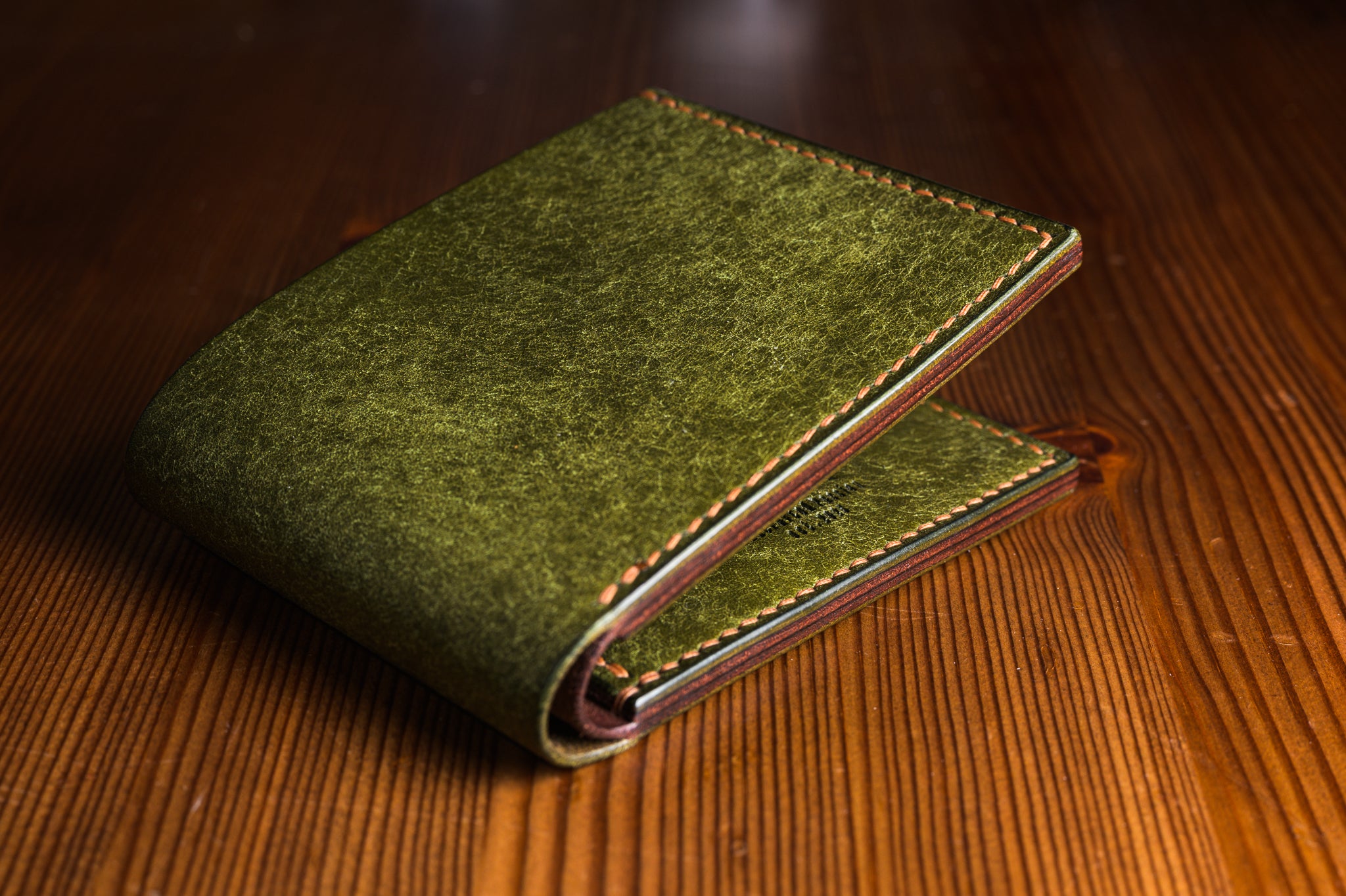 Classic billfold wallet in Pueblo leather