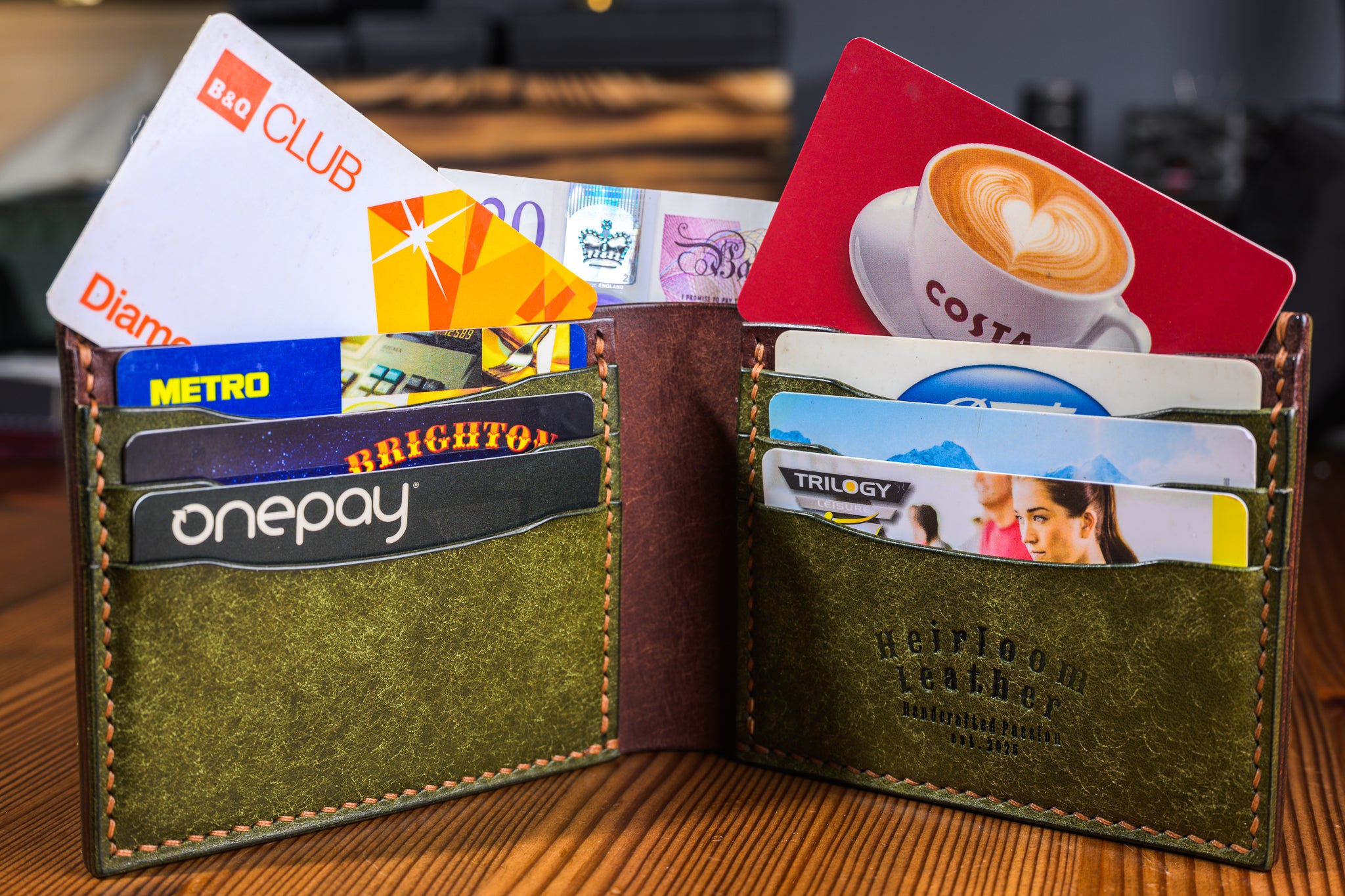 Classic billfold wallet in Pueblo leather