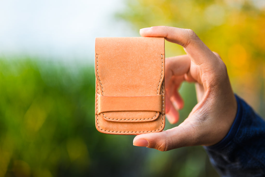 The Orvain Cardholder - Bone