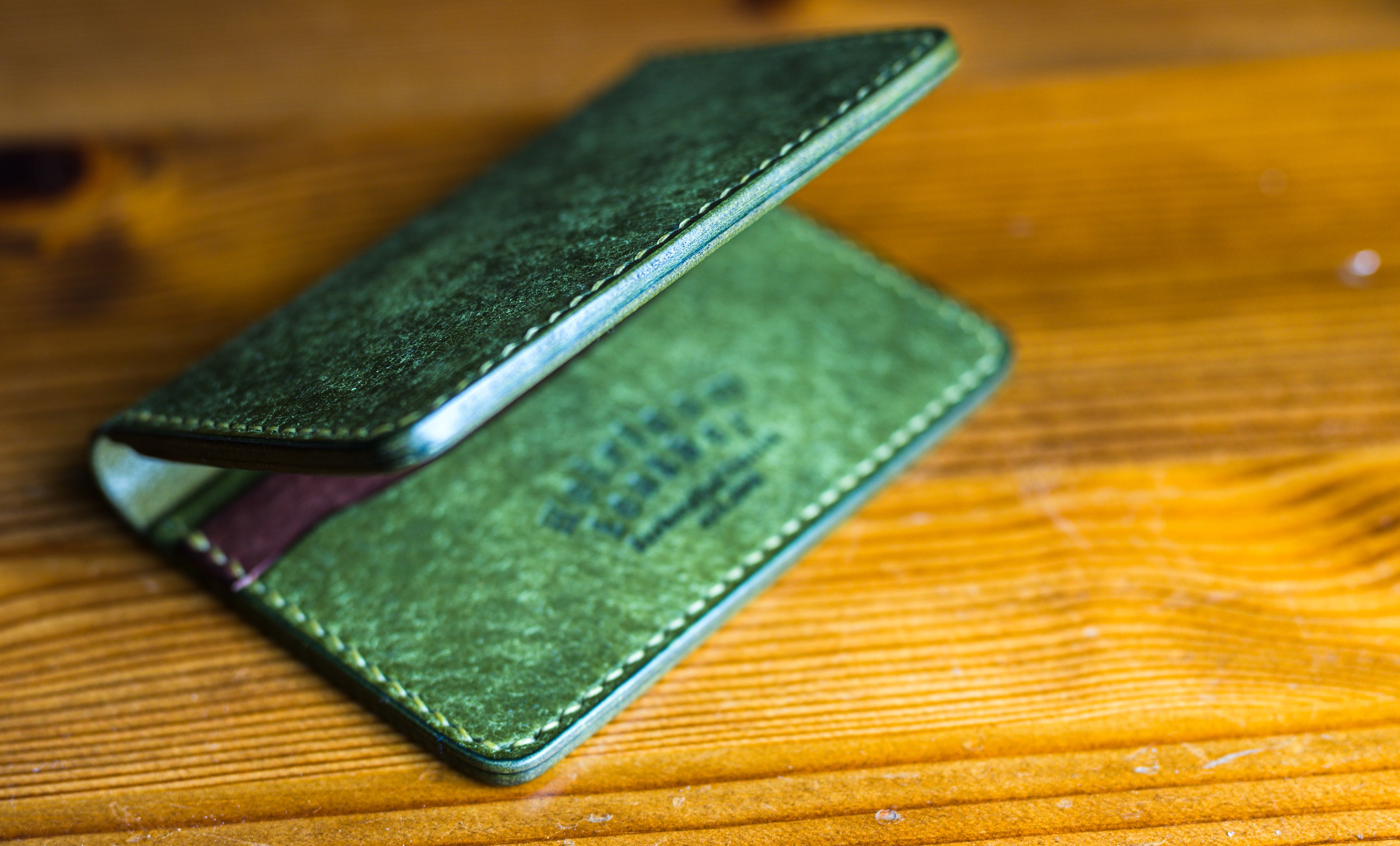 Ultimate card holder in Olive Pueblo leather
