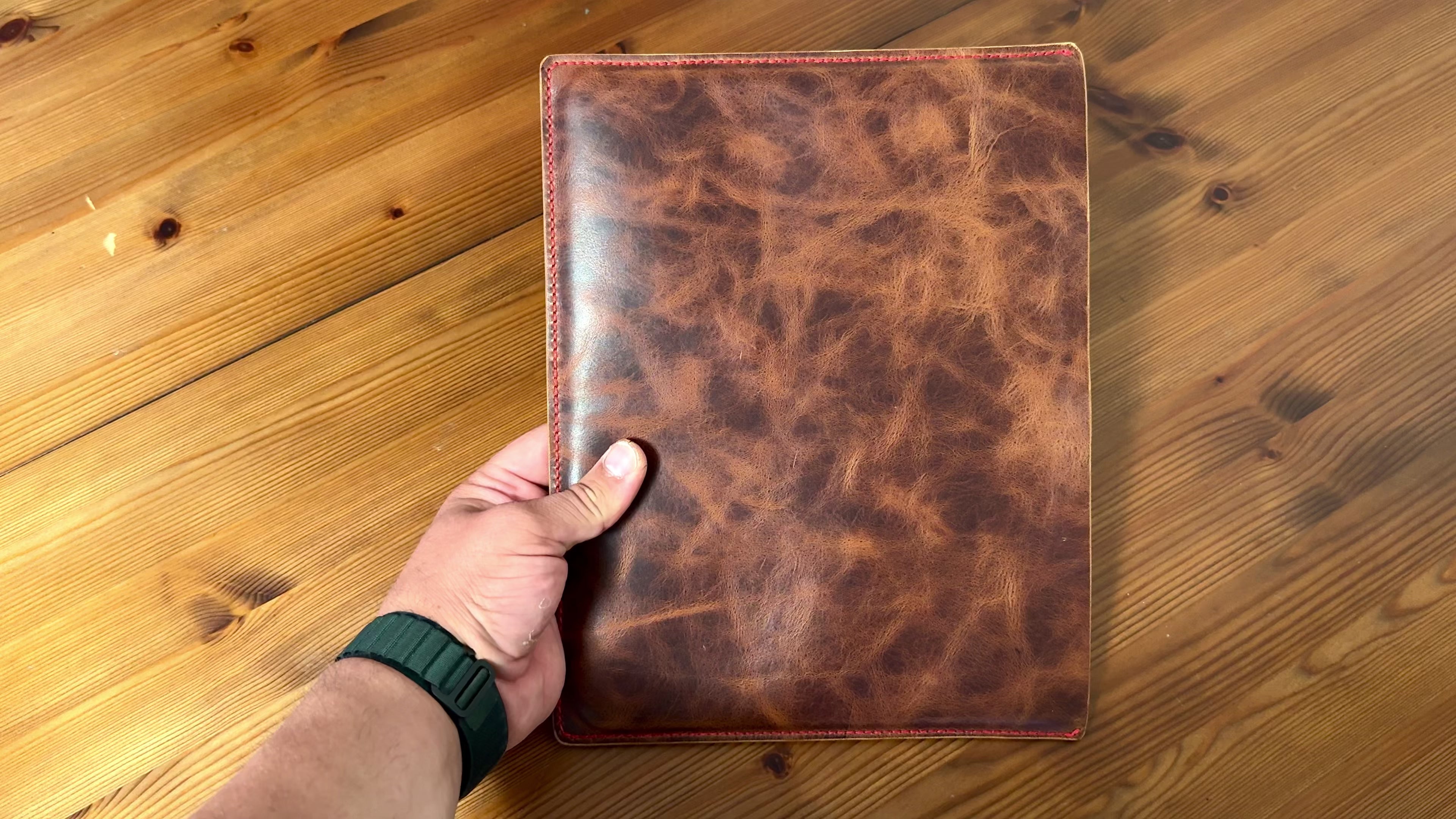 iPad Pro 13" leather sleeve